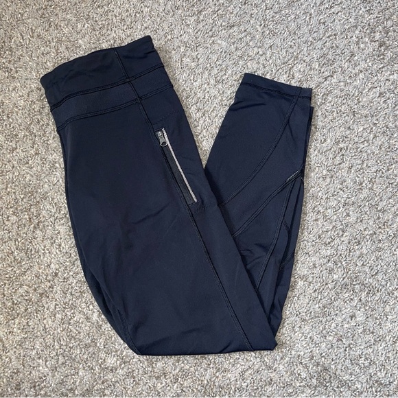 7/8th length black lululemon leggings size 6 - Picture 2 of 5